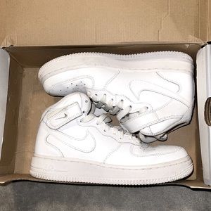 Nike Air Force 1
